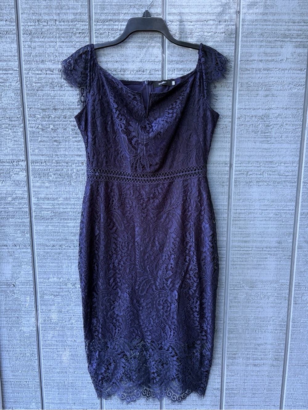 Allandwell party Navy Lace Cocktail Dress Large NWT Eyelash Lace Sheath Dress
